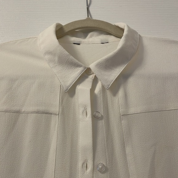 Lds crepe blouse - Picture 2 of 5